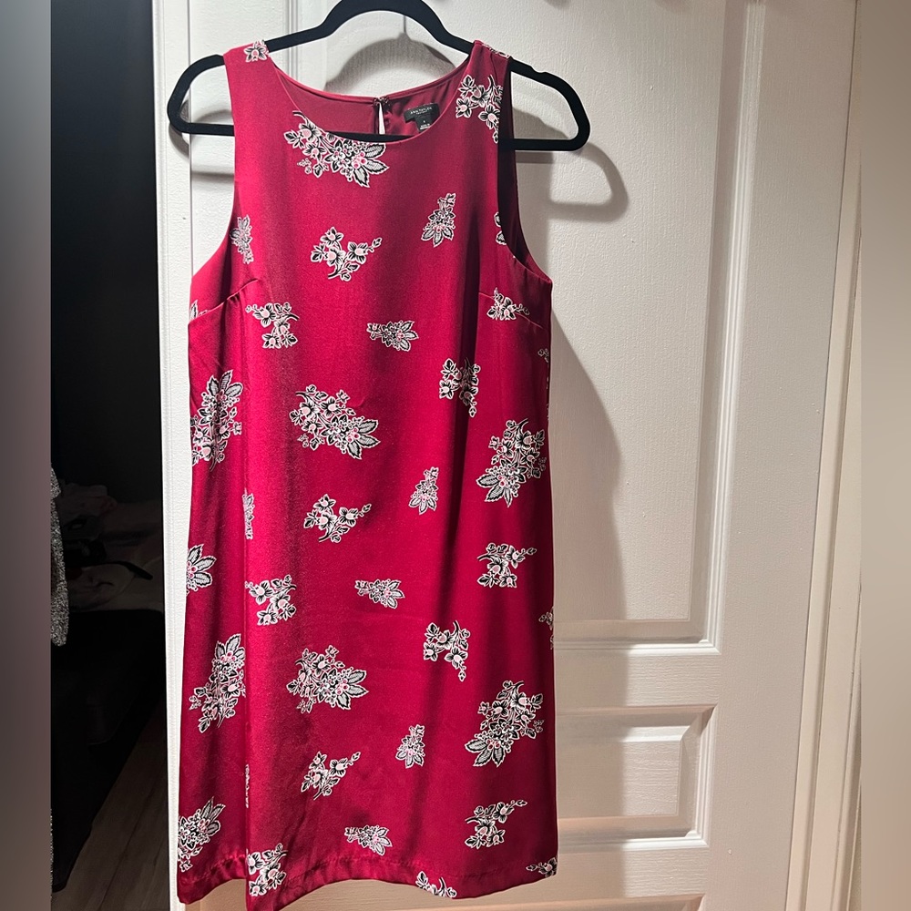 Ann Taylor - maroon floral swing dress